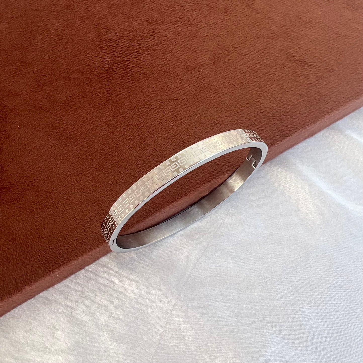 Urban Edge 18k Silver Plated Bracelet
