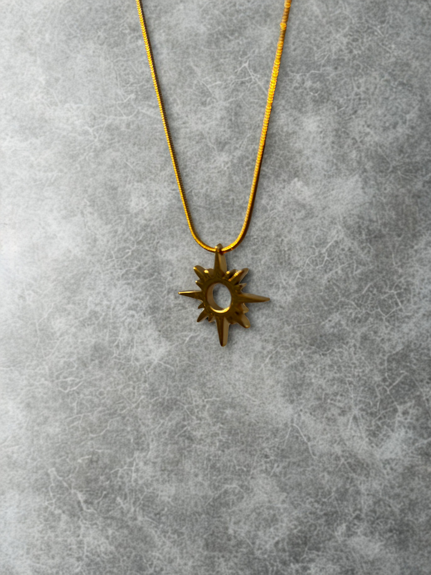 SUNBURST UNISEX CHAIN