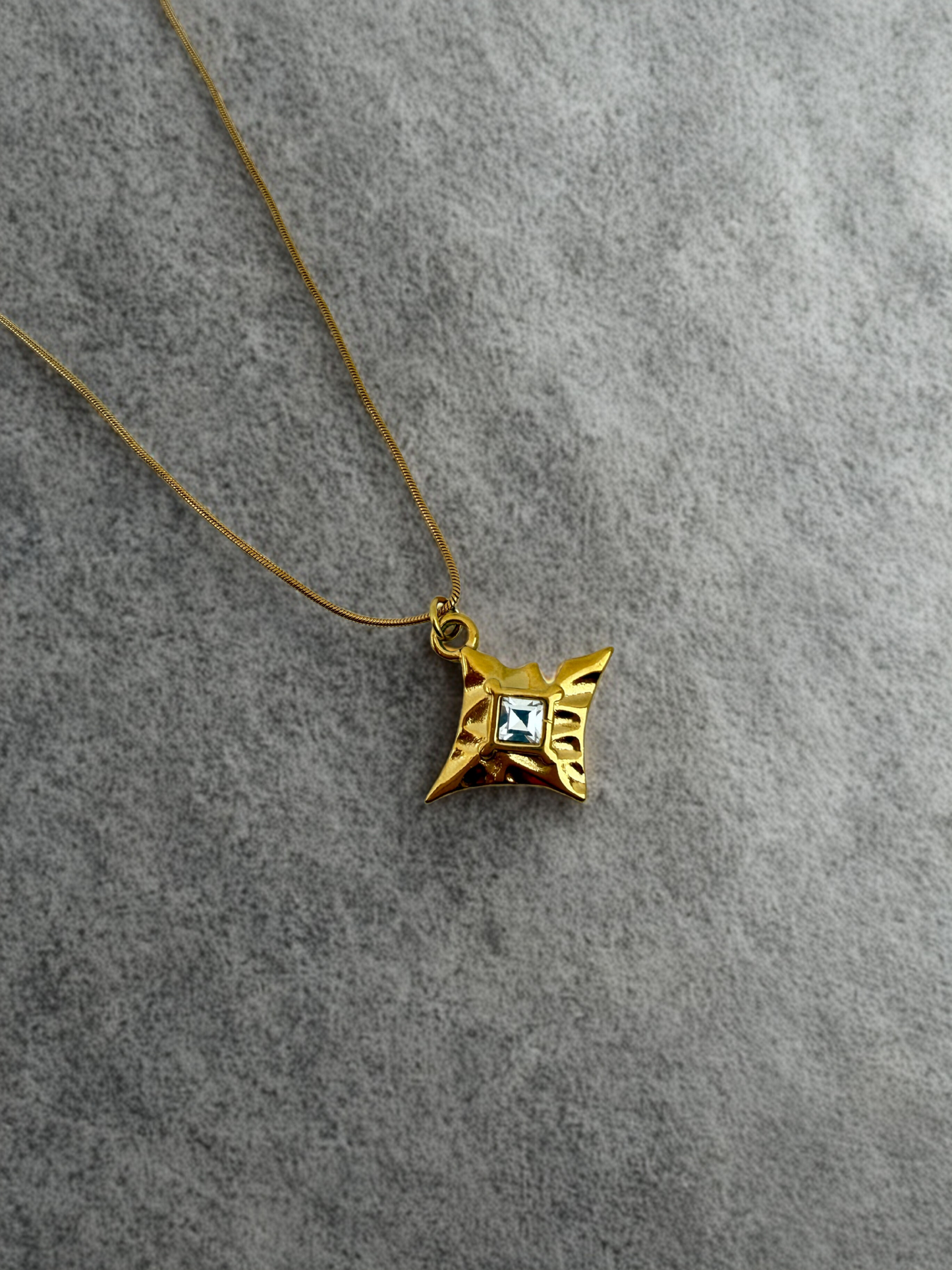 Drift Unisex Neck Chain