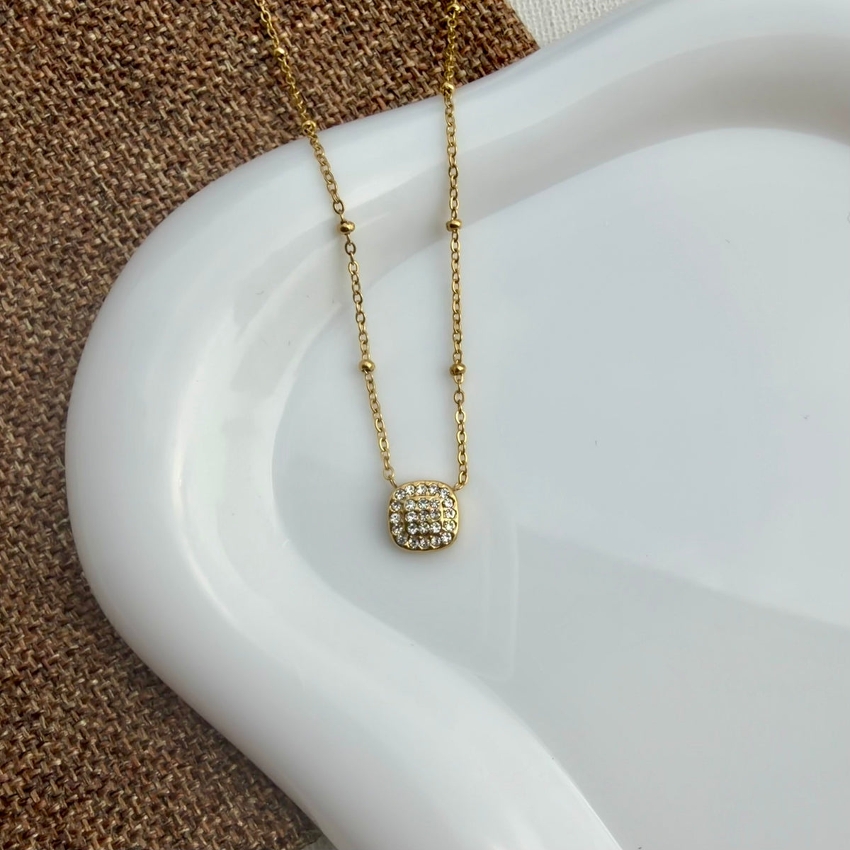 Dainty Spark Neckchain