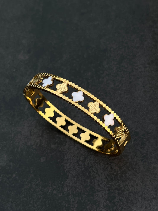 Clove Bracelet