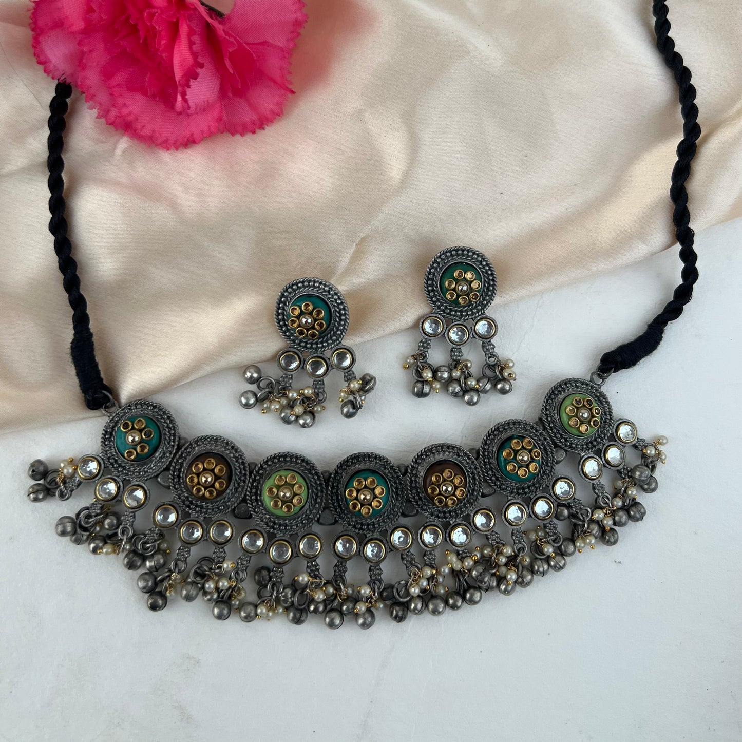 Aahana Fusion Choker Set