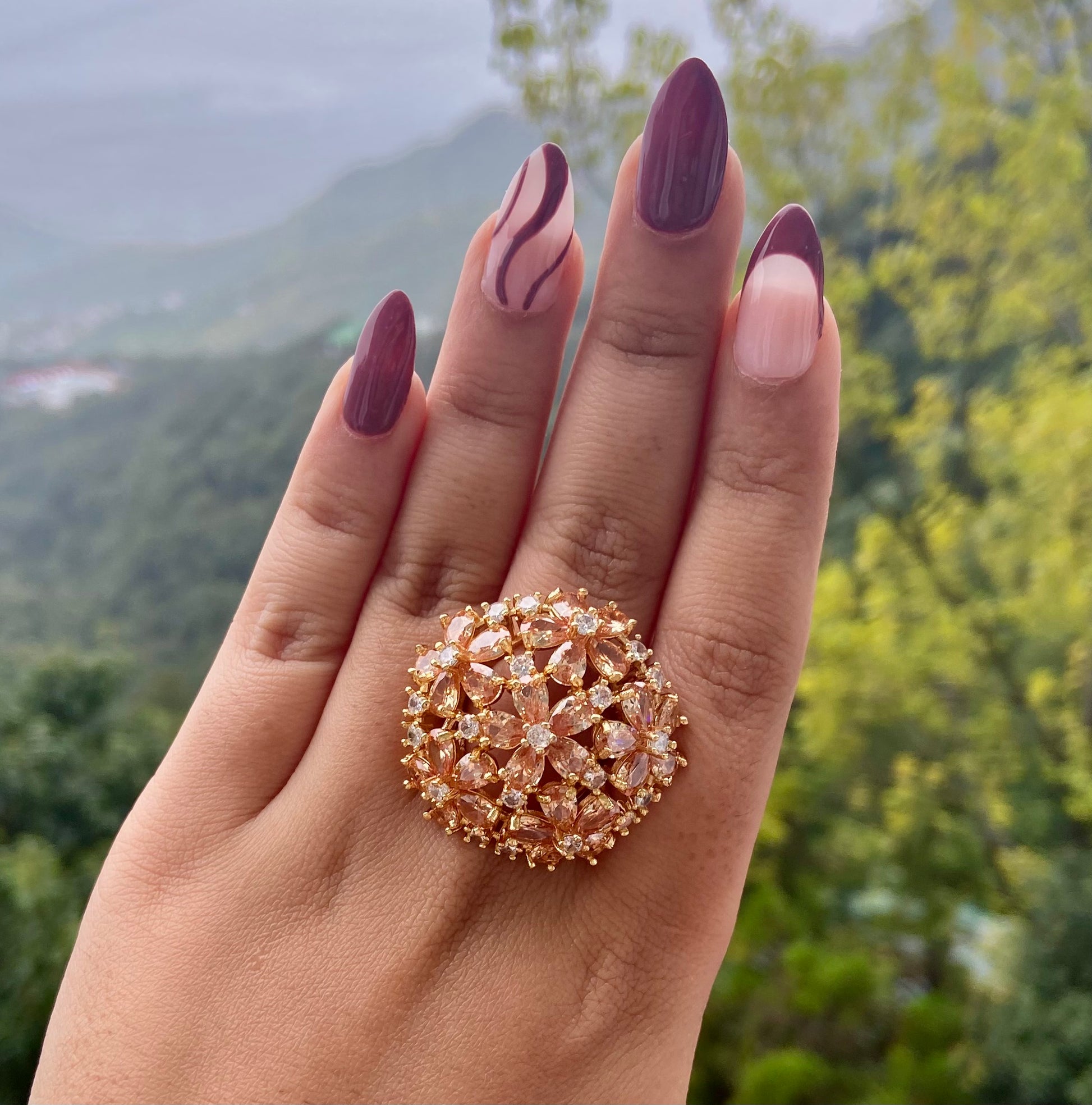 Statement American Diamond Round Ring – ILLUNIQ