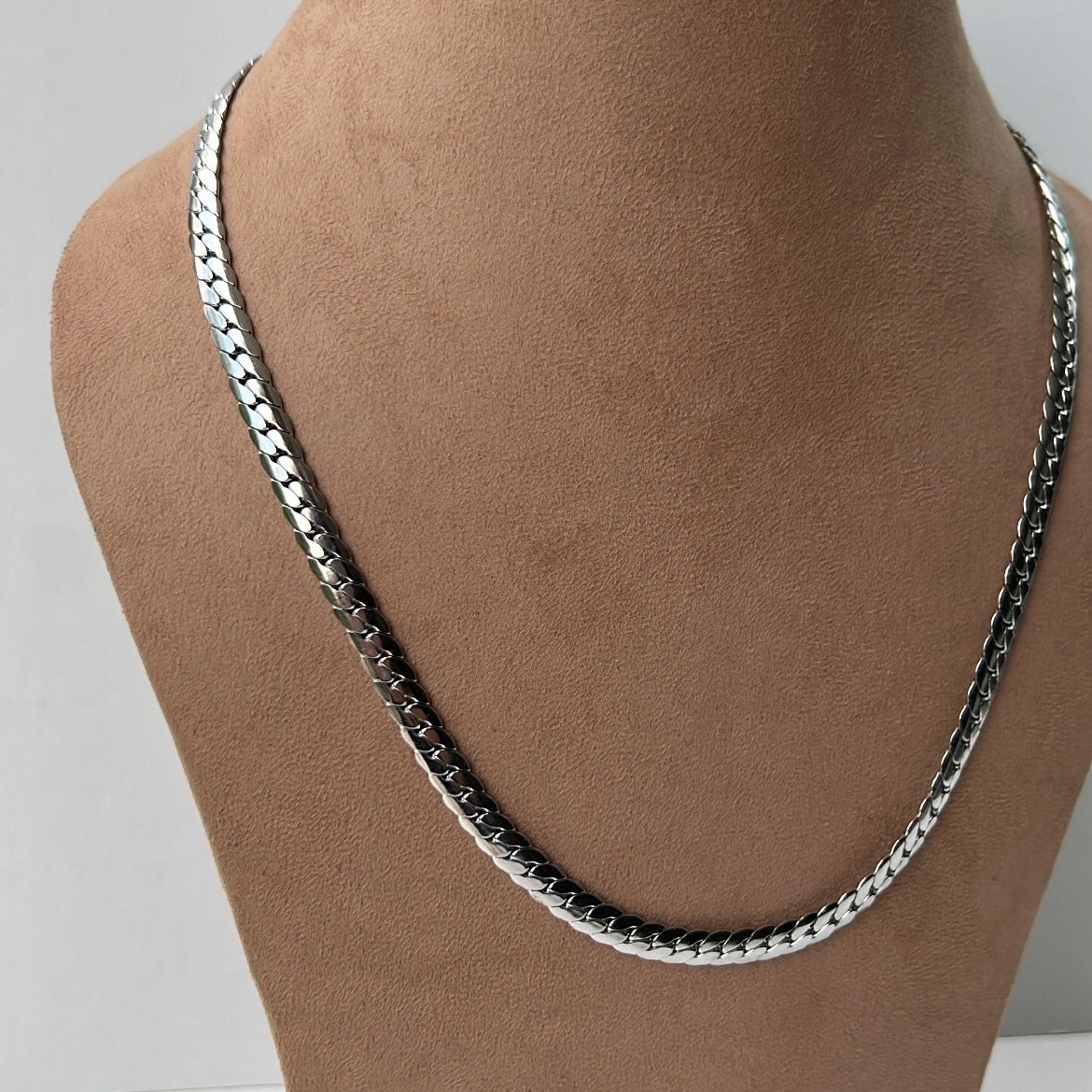 Unisex Silver Cuban Neckchain