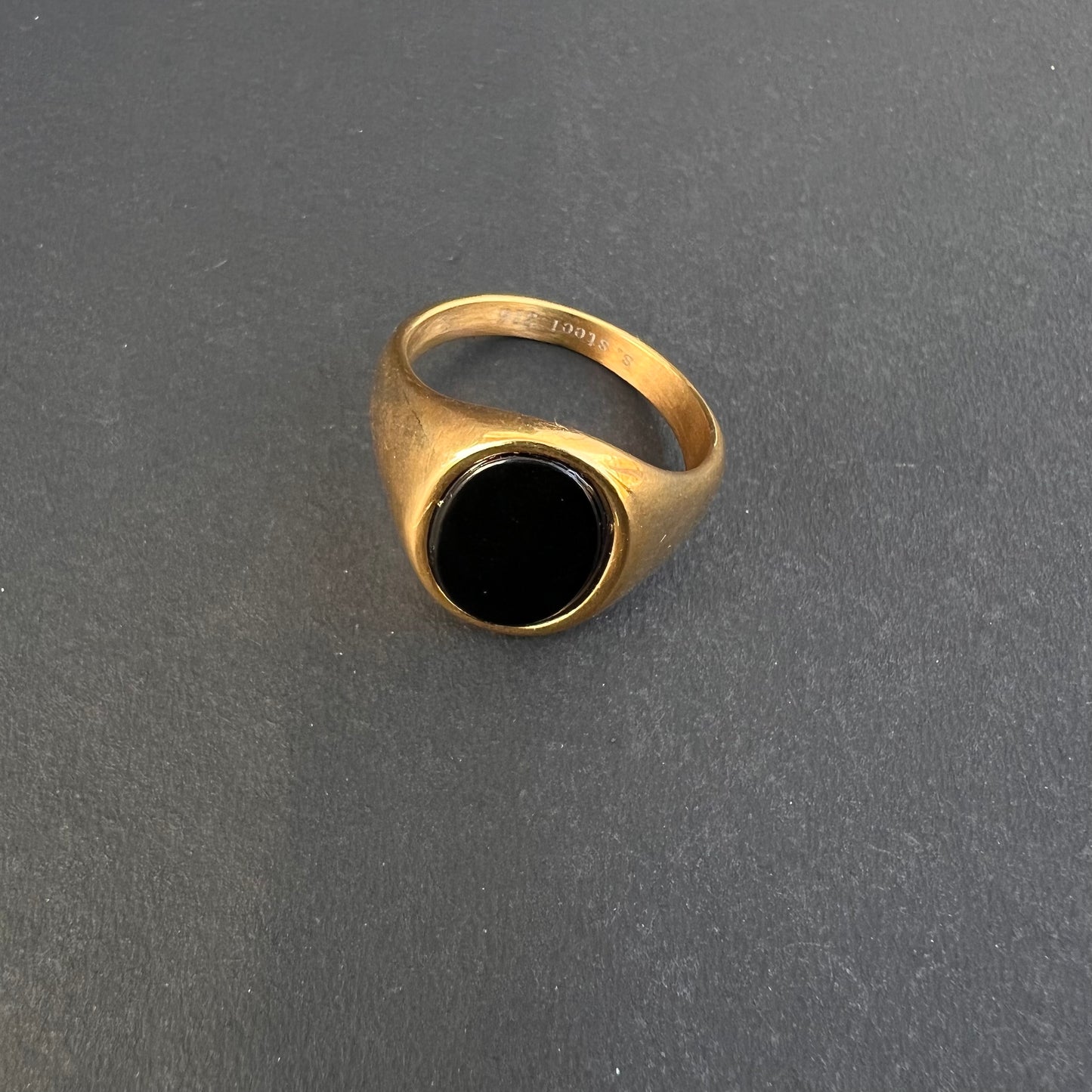 Round Gold with Black Stone Unisex Stainless Steel Ring